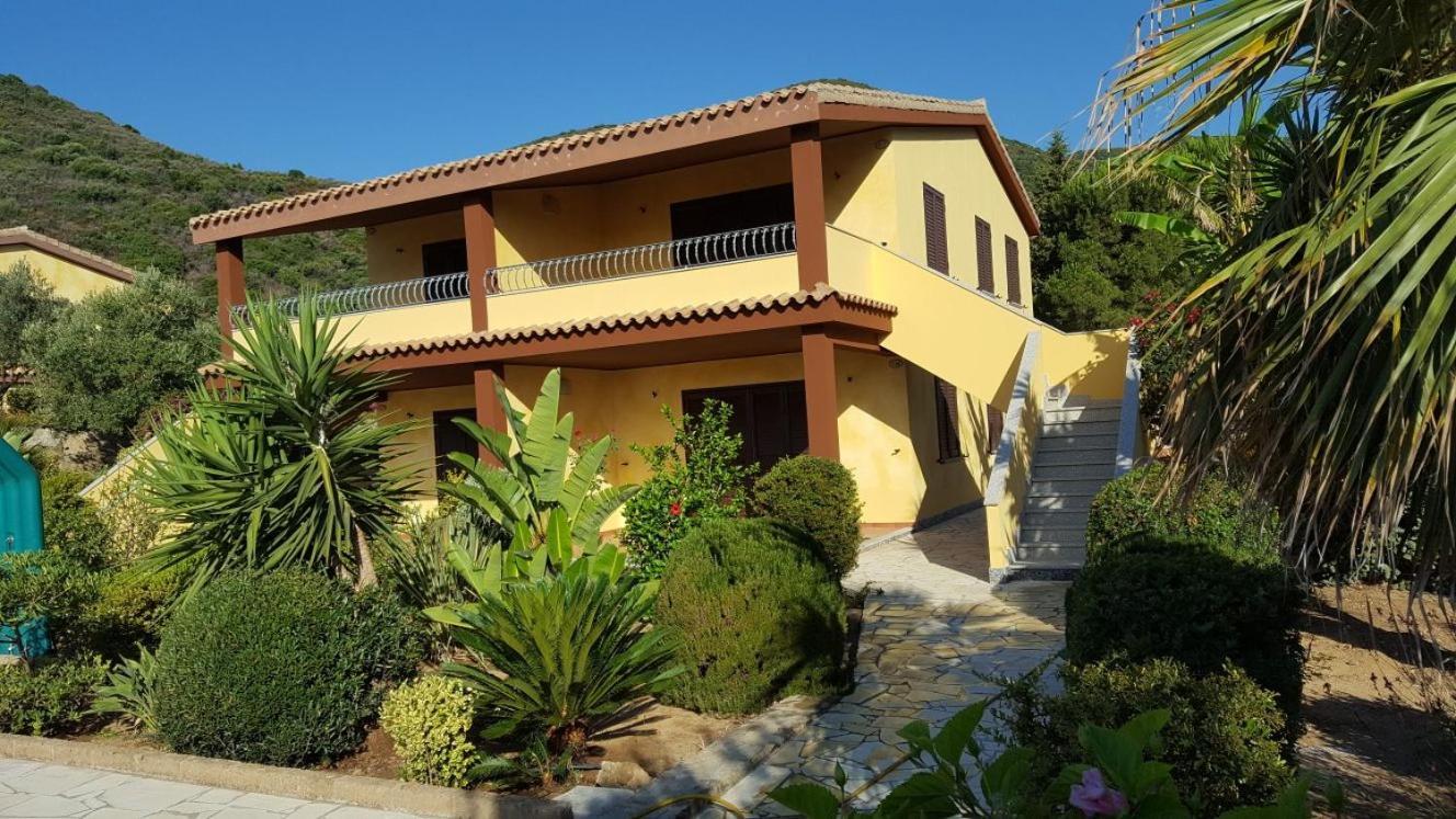 Appartamento In Splendido E Riservato Villaggio, Marina Di Tertenìa Esterno foto