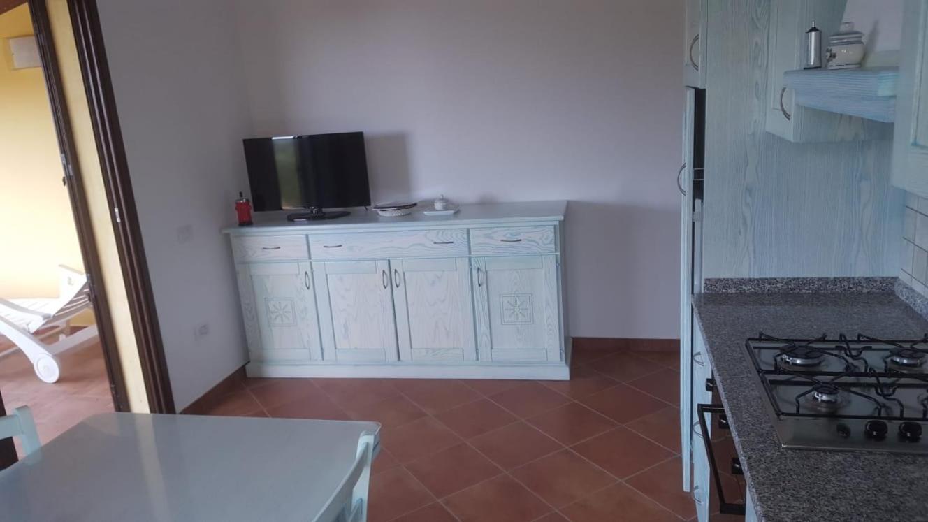 Appartamento In Splendido E Riservato Villaggio, Marina Di Tertenìa Esterno foto
